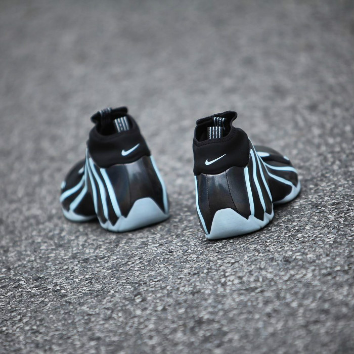 Nike Air Flightposite One 风一全息泡，货号：AO9378-001 东莞AJ售卖商