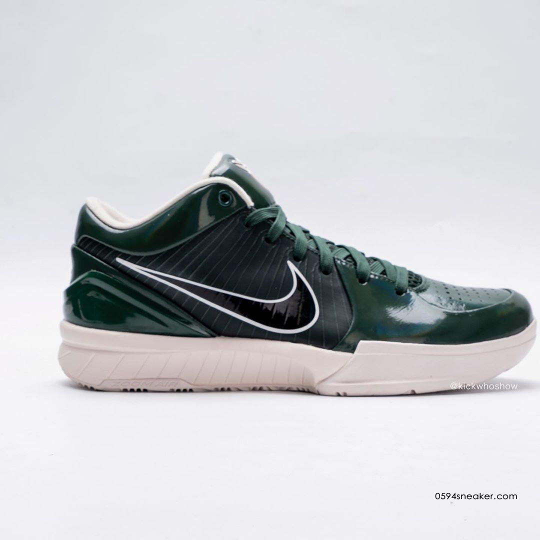 UNDEFEATED x Zoom Kobe 4 Protro 货号：CQ3869-301 发售价格：0 美元