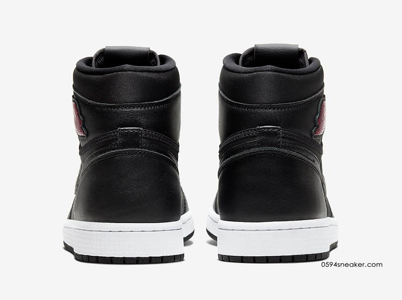 Air Jordan 1 High OG “Black Satin” 黑红丝绸，货号：555088-060