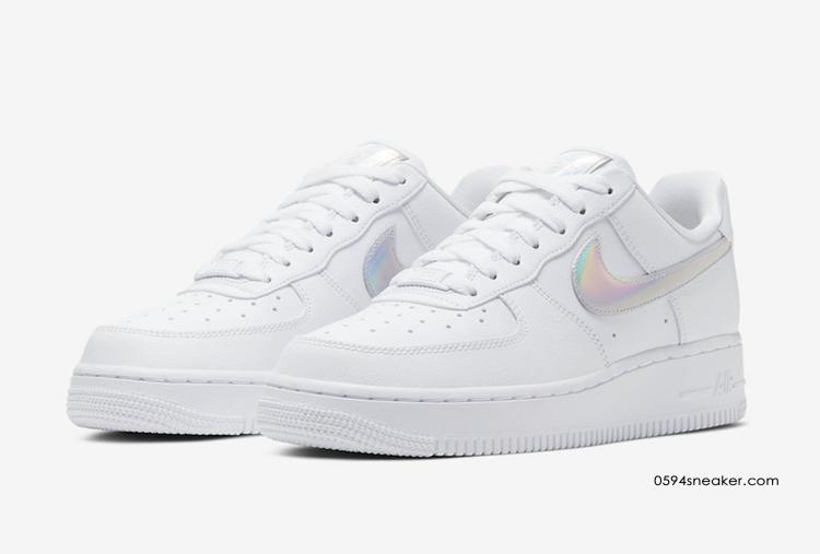 Nike Air Force 1 Low WMNS 货号：CJ1646-100