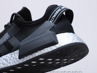 阿迪达斯NMD巴斯夫跑步鞋 Adidas NMD R1 3M 货号：FW540