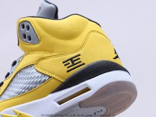 乔丹5代东京主题鞋款 Air Jordan 5 Tokyo 23 货号：454783-701