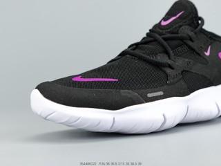 Nike Free RN 5.0 耐克赤足跑步鞋，货号： AQ1318-009