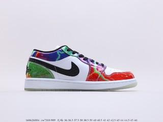 Air Jordan 1 Low Multicolor “星云 ”，货号：CW7310-909