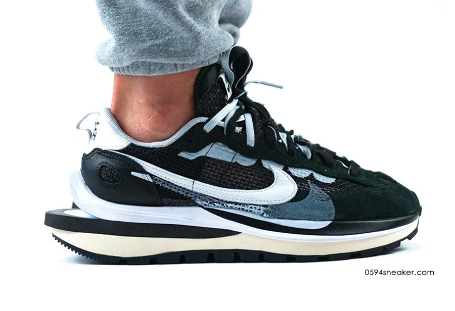 sacai x Nike Pegasus VaporFly SP “Black” 货号：CV1363-001