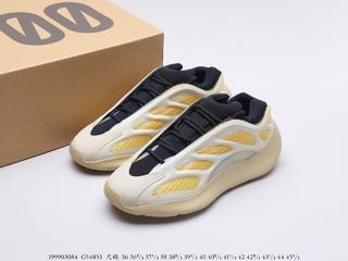 阿迪达斯 Adidas Yeezy 700 V3 货号：G54853