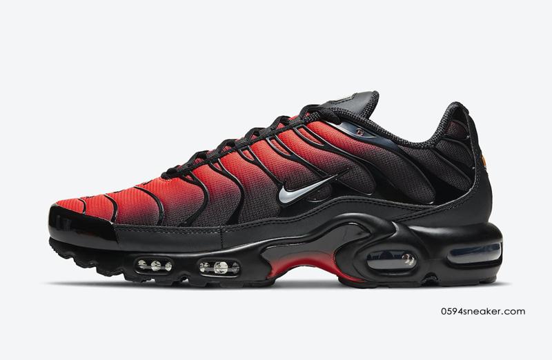 Nike Air Max Plus 货号：DC1936-001