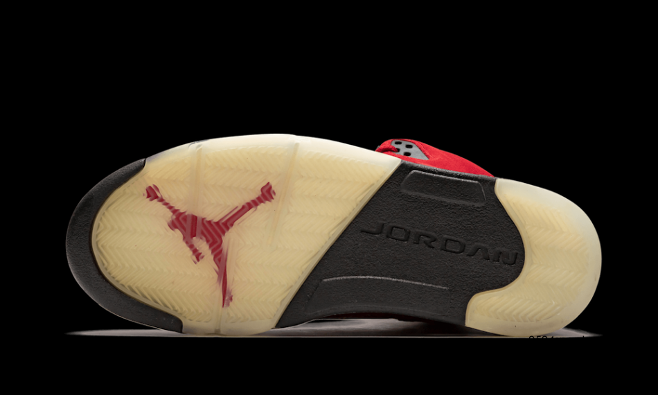 Air Jordan 5 “Raging Bull” 货号：DD0587-600
