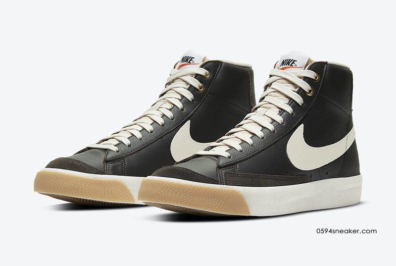 Nike Blazer Mid '77 Vintage Item No.: DC1706-200