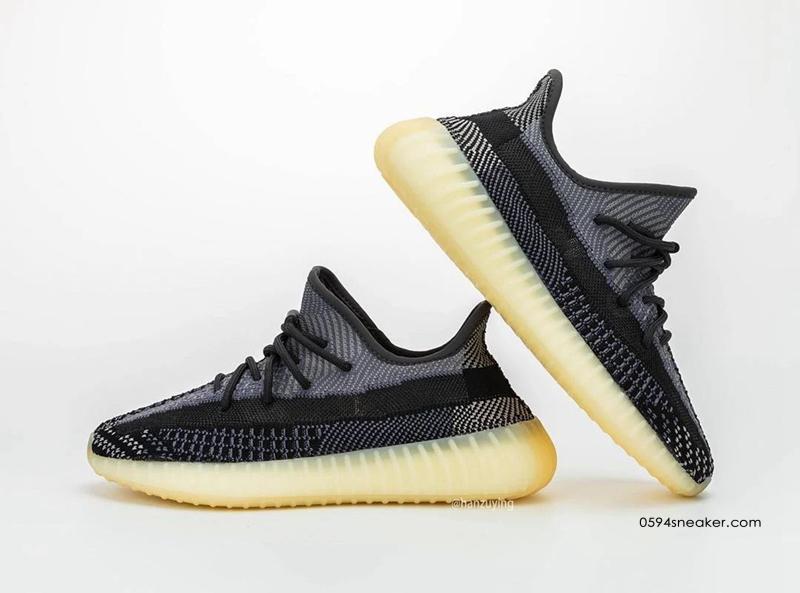 adidas Yeezy Boost 350V2 “Carbon” 货号：FZ5000