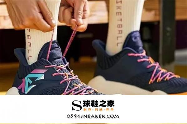 安踏要疯3开箱测评；安踏要疯3篮球鞋实战性能怎么样？
