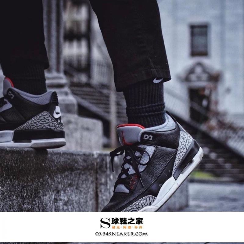 In addition to the $10,000 Chicago, these AJ's are taking off with them as well