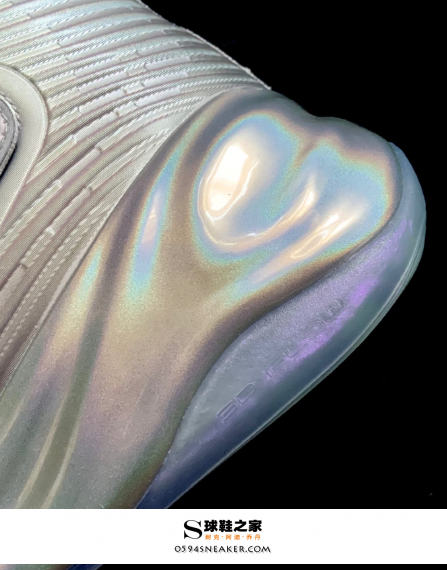 How to deal with a torn leather upper on sneakers? Tips for repairing cracked leather uppers on sneakers
